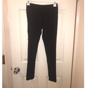 Black leggings